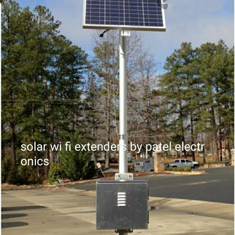 Solar wifi network pole