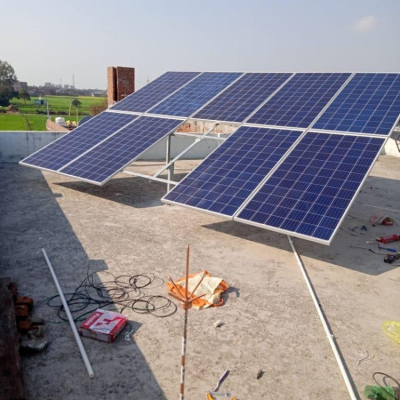 3 KW solar power plant with netmetering in gohad,bhind