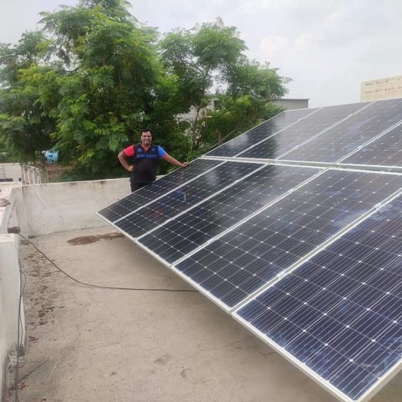 AM Solar